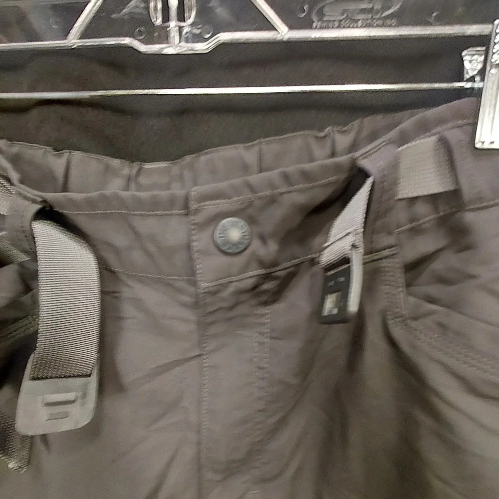 The North Face Mens Gray Convertible Cargo Hiking Pants Size L 36x30.5 A4J0